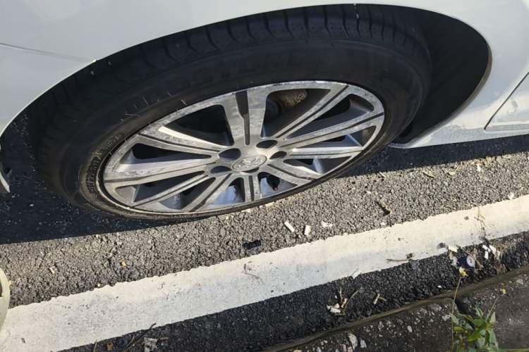 Used Peugeot 408 2016 1.6T Automatic Luxury Edition Right Rear Wheel Hub