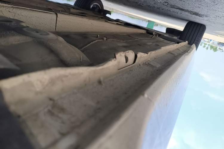 Used Peugeot 408 2016 1.6T Automatic Luxury Edition Right Side Sill