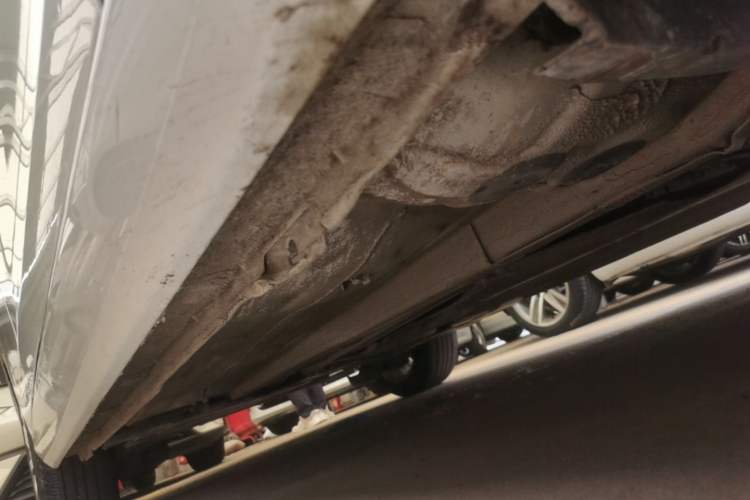 Used Peugeot 408 2016 1.6T Automatic Luxury Edition Right Side Sill