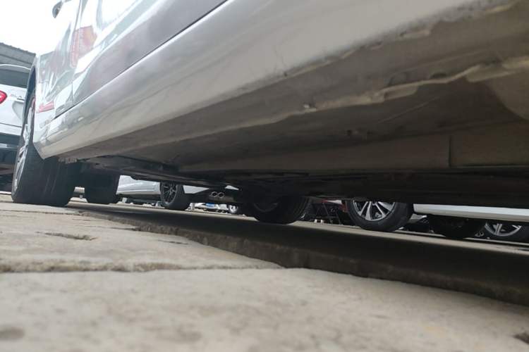 Used Peugeot 408 2016 1.6T Automatic Luxury Edition Right Side Sill