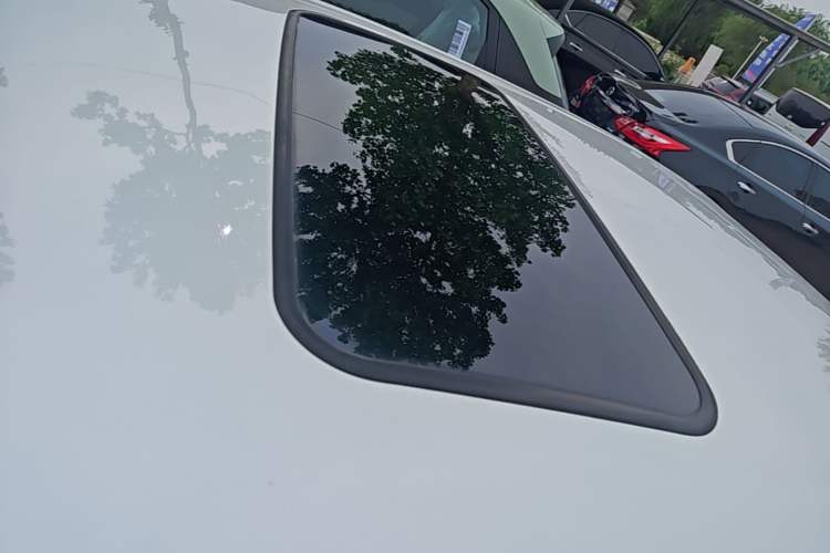 Used Peugeot 408 2016 1.6T Automatic Luxury Edition Roof