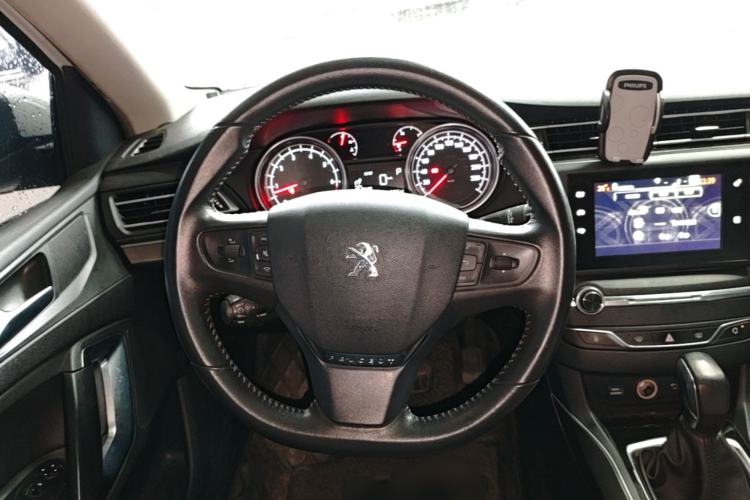 Used Peugeot 408 2016 1.6T Automatic Luxury Edition Steering Wheel