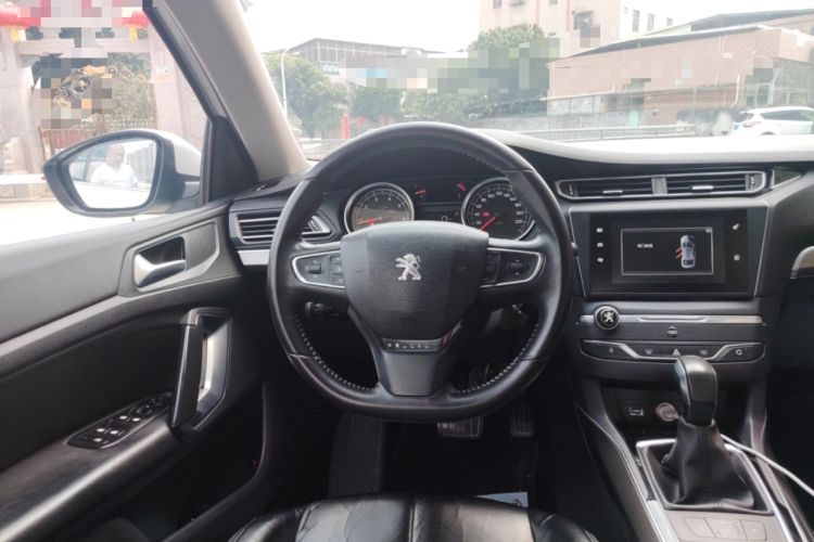 Used Peugeot 408 2016 1.6T Automatic Luxury Edition Steering Wheel