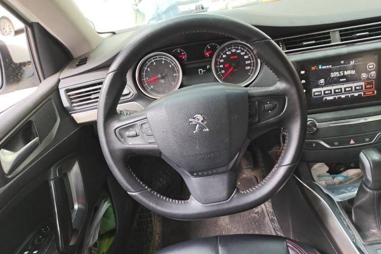 Used Peugeot 408 2016 1.6T Automatic Luxury Edition Steering Wheel
