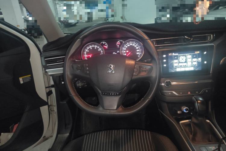 Used Peugeot 408 2016 1.6T Automatic Luxury Edition Steering Wheel