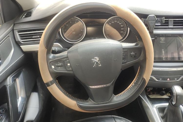 Used Peugeot 408 2016 1.6T Automatic Luxury Edition Steering Wheel