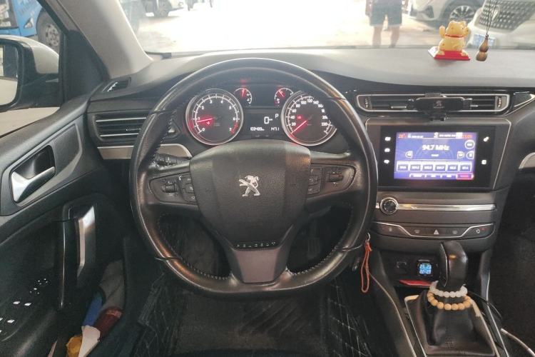 Used Peugeot 408 2016 1.6T Automatic Luxury Edition Steering Wheel