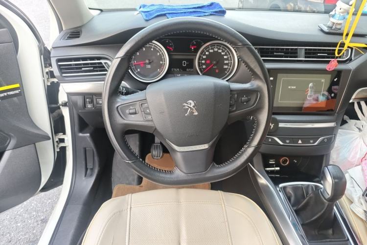 Used Peugeot 408 2016 1.2T Manual Luxury Model Steering Wheel