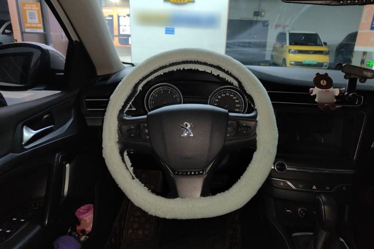 Used Peugeot 408 2016 1.6T Automatic Luxury Edition Steering Wheel