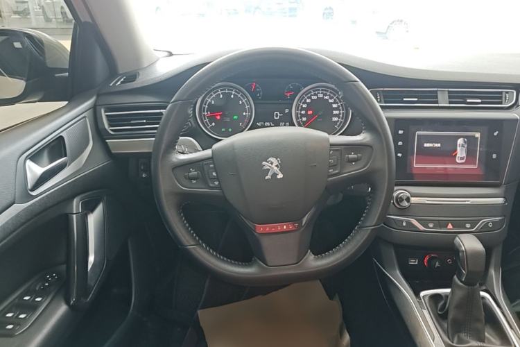 Used Peugeot 408 2016 1.6T Automatic Luxury Edition Steering Wheel
