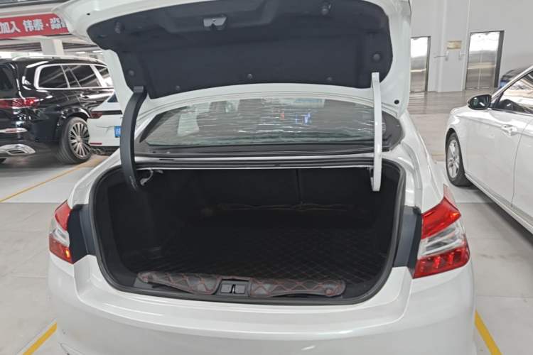 Used Peugeot 408 2016 1.6T Automatic Luxury Edition Trunk