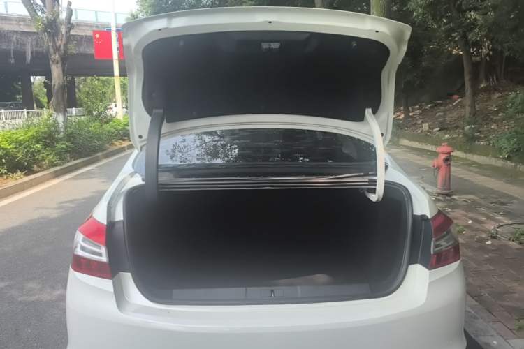 Used Peugeot 408 2016 1.6T Automatic Luxury Edition Trunk