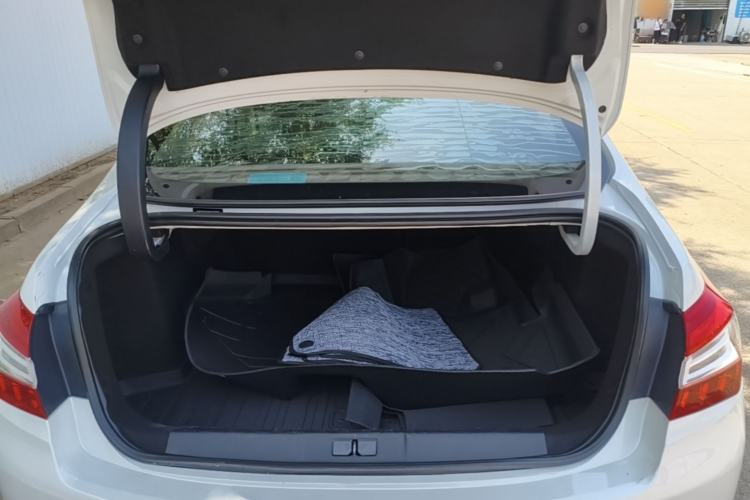 Used Peugeot 408 2016 1.6T Automatic Luxury Edition Trunk