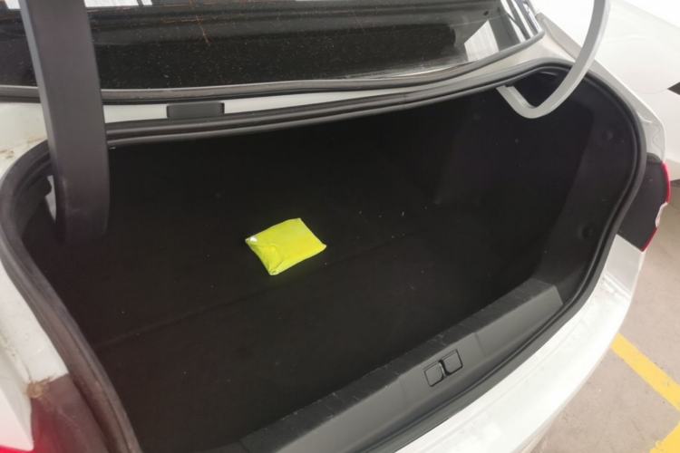 Used Peugeot 408 2016 1.6T Automatic Luxury Edition Trunk