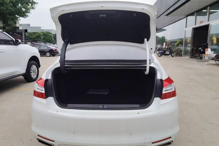 Used Peugeot 408 2016 1.6T Automatic Luxury Edition Trunk