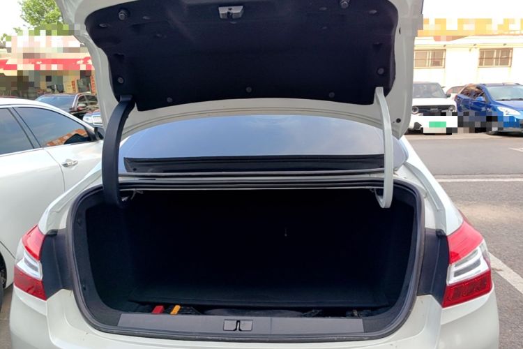 Used Peugeot 408 2016 1.6T Automatic Luxury Edition Trunk