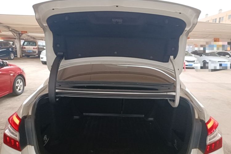 Used Peugeot 408 2016 1.6T Automatic Luxury Edition Trunk