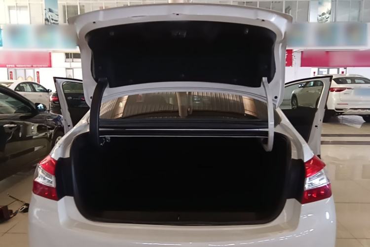 Used Peugeot 408 2016 1.6T Automatic Luxury Edition Trunk