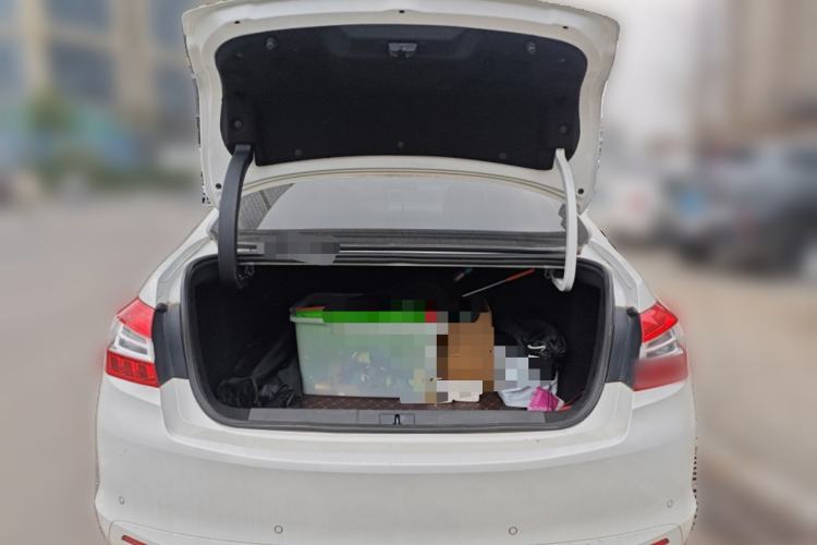 Used Peugeot 408 2016 1.6T Automatic Luxury Edition Trunk