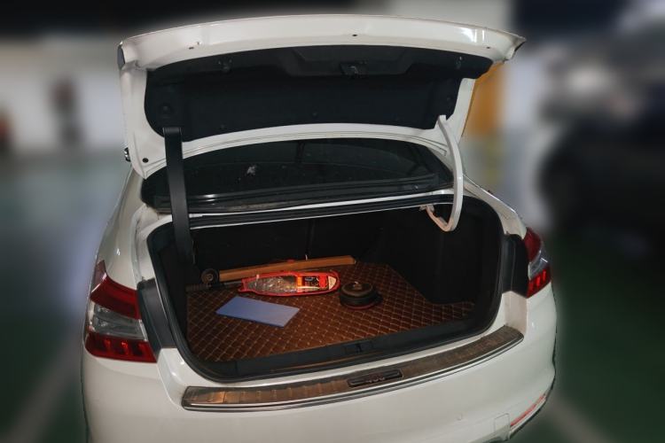 Used Peugeot 408 2016 1.6T Automatic Luxury Edition Trunk