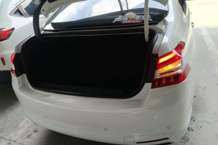 Used Peugeot 408 2016 1.6T Automatic Luxury Edition Trunk