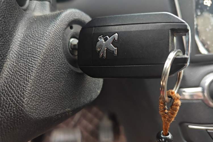 Used Peugeot 408 2016 1.6T Automatic Luxury Edition Vehicle Key