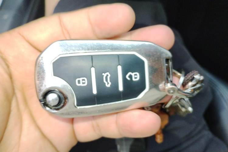 Used Peugeot 408 2016 1.6T Automatic Luxury Edition Vehicle Key