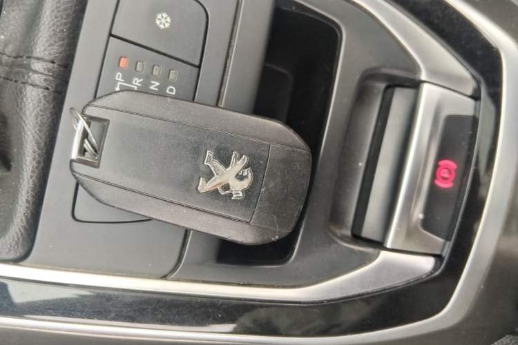 Used Peugeot 408 2016 1.6T Automatic Luxury Edition Vehicle Key