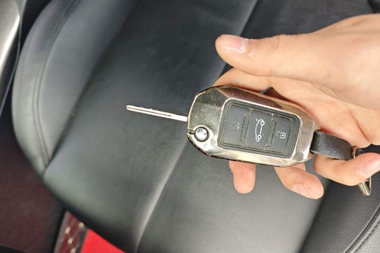 Used Peugeot 408 2016 1.6T Automatic Luxury Edition Vehicle Key