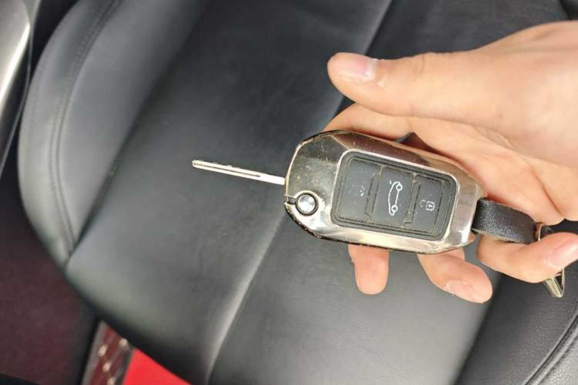 Used Peugeot 408 2016 1.6T Automatic Luxury Edition Vehicle Key