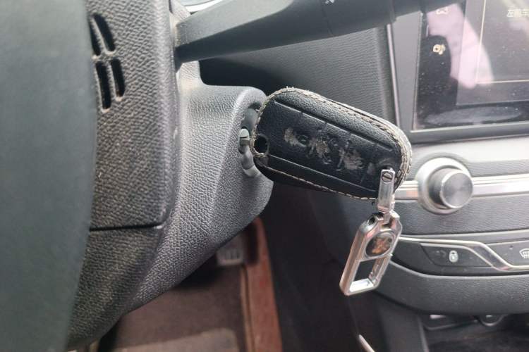 Used Peugeot 408 2016 1.6T Automatic Luxury Edition Vehicle Key