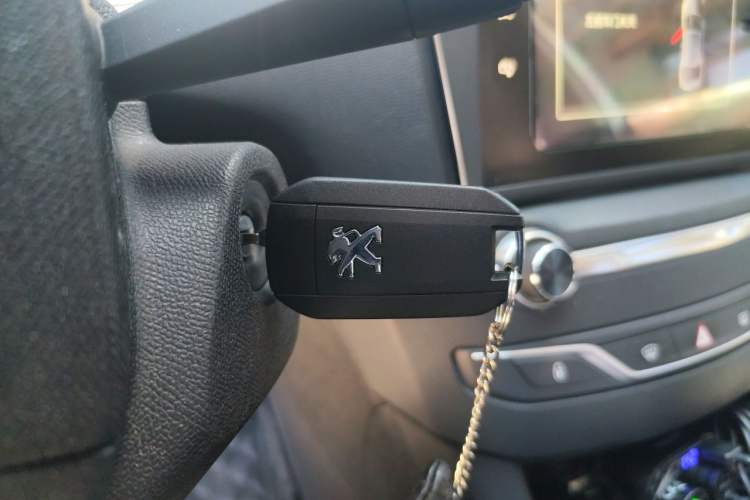 Used Peugeot 408 2016 1.6T Automatic Luxury Edition Vehicle Key