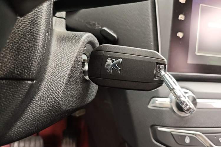 Used Peugeot 408 2016 1.6T Automatic Luxury Edition Vehicle Key