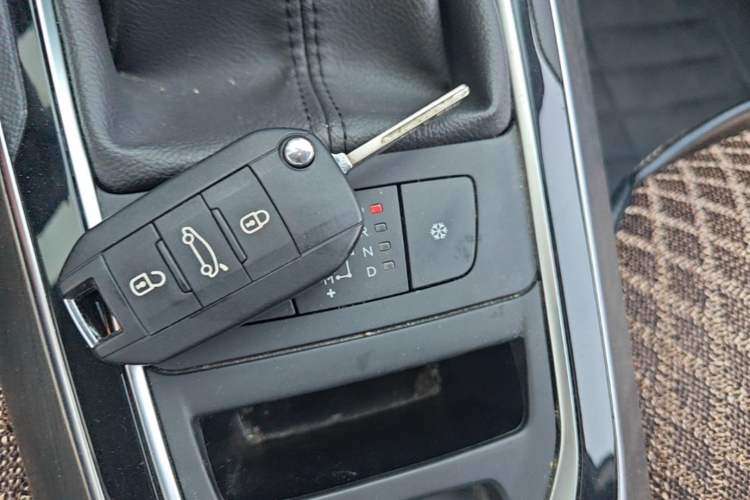 Used Peugeot 408 2016 1.6T Automatic Luxury Edition Vehicle Key