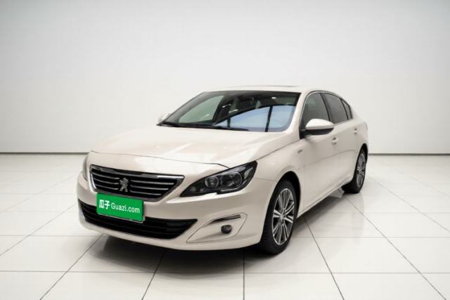 Ojetý Peugeot 408 2016 1.6T Automatic Luxury Edition