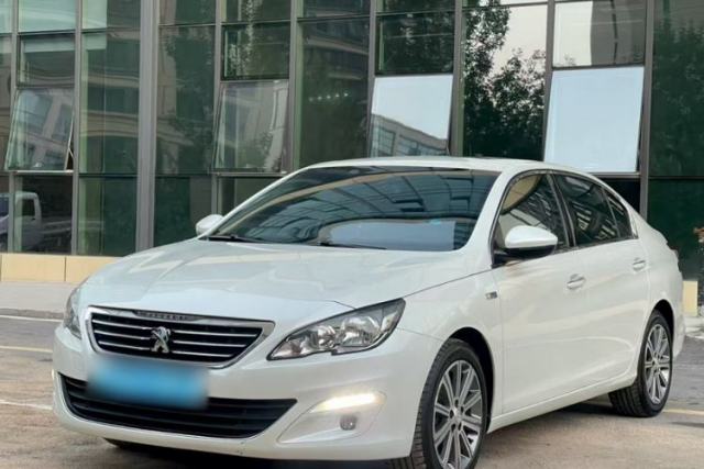 Ojetý Peugeot 408 2016 1.6T Automatic Luxury Edition