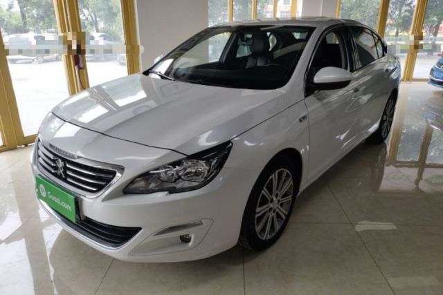 Ojetý Peugeot 408 2016 1.6T Automatic Luxury Edition