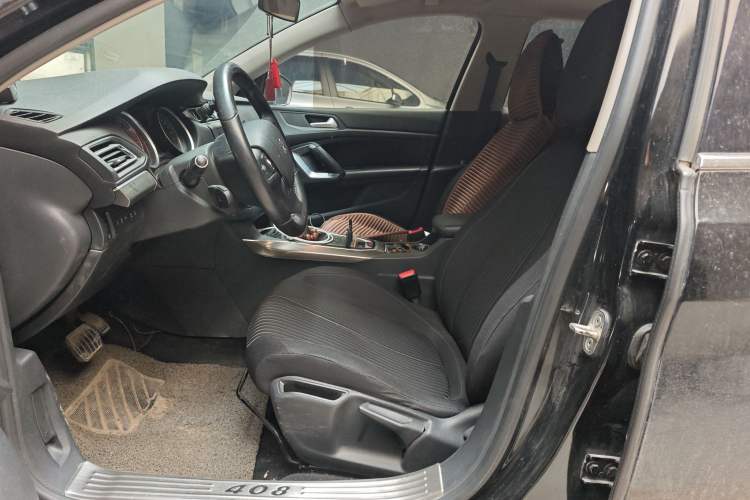 Used Peugeot 408 2018 350THP Automatic Luxury Edition Left Front Seat