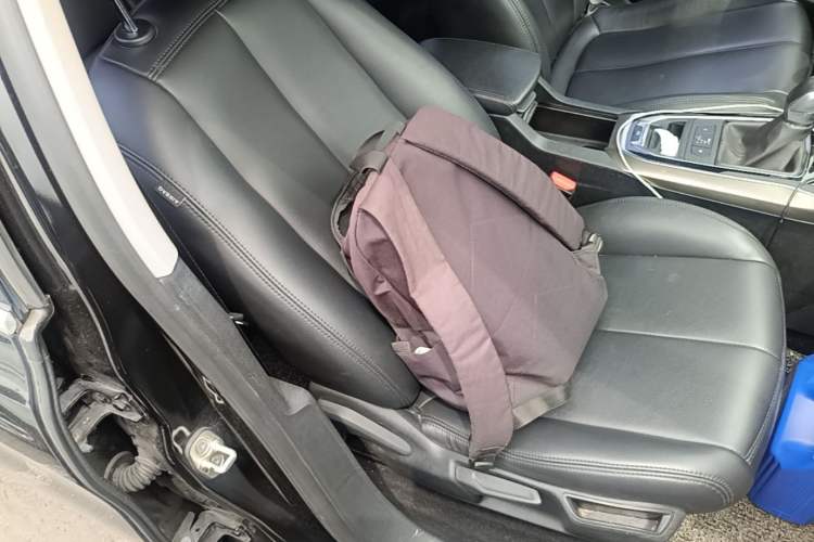 Used Peugeot 408 2018 350THP Automatic Luxury Edition Right Front Seat