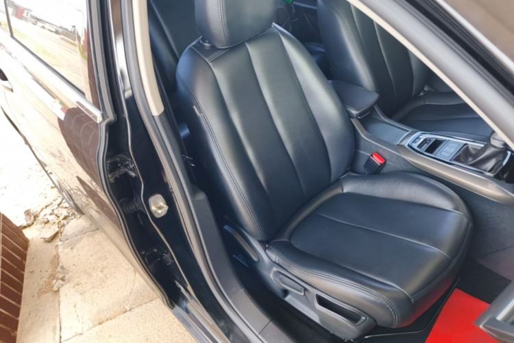 Used Peugeot 408 2018 350THP Automatic Luxury Edition Right Front Seat
