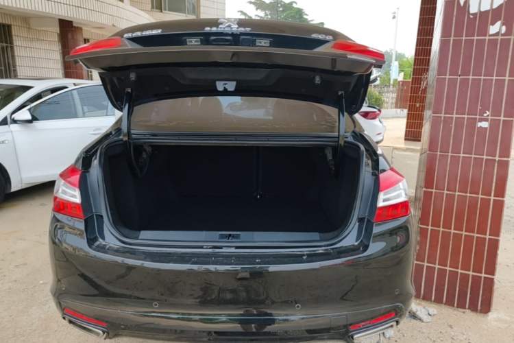 Used Peugeot 408 2018 350THP Automatic Luxury Edition Trunk