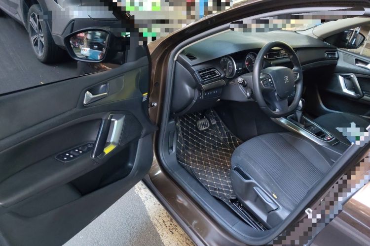 Used Peugeot 408 2018 Revised 350THP Automatic Luxury Edition Driver Seat