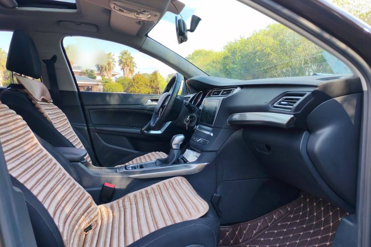 Used Peugeot 408 2018 Revised 350THP Automatic Luxury Edition Interior 2