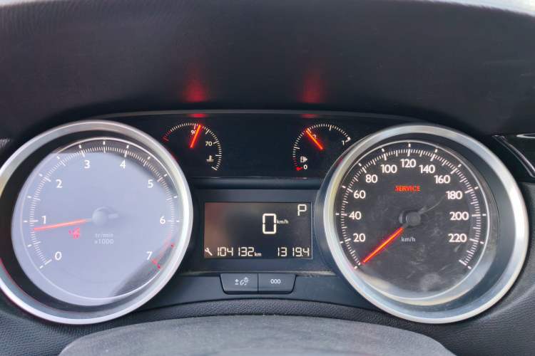 Used Peugeot 408 2018 Revised 350THP Automatic Luxury Edition Odometer Close Up