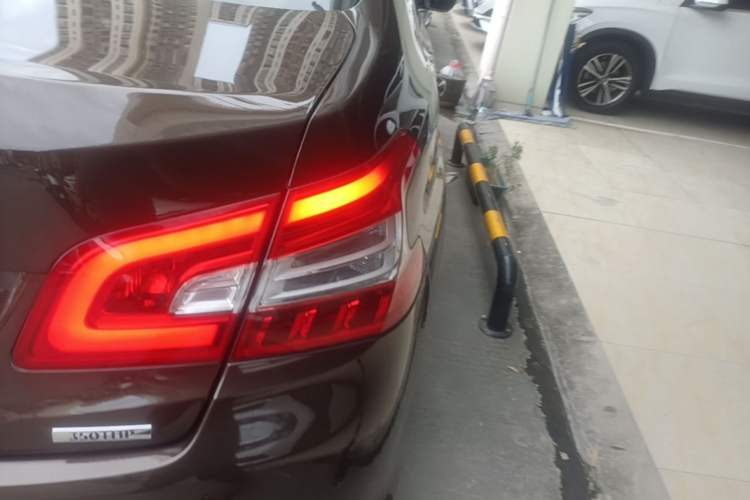 Used Peugeot 408 2018 350THP Automatic Luxury Edition Right Rear Taillight
