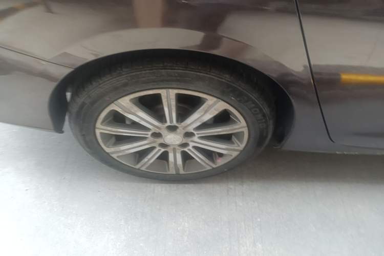 Used Peugeot 408 2018 350THP Automatic Luxury Edition Right Rear Wheel Hub