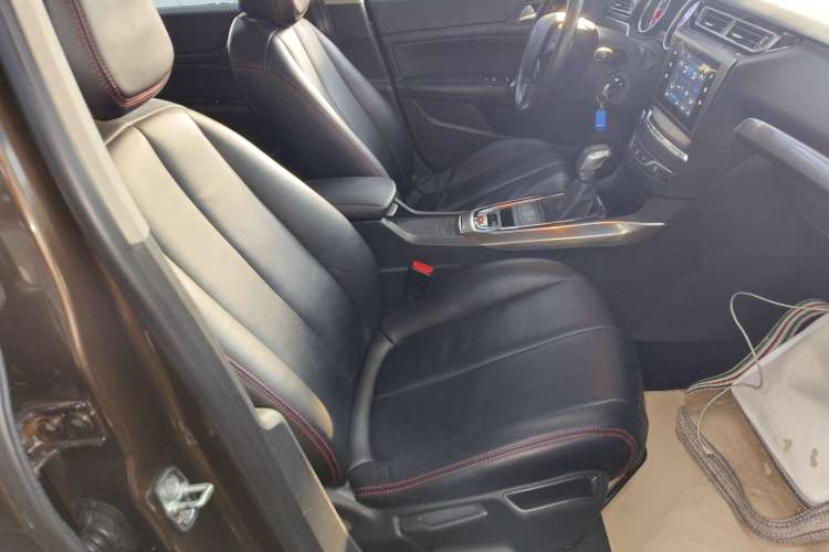 Used Peugeot 408 2018 350THP Automatic Luxury Edition Right Front Seat