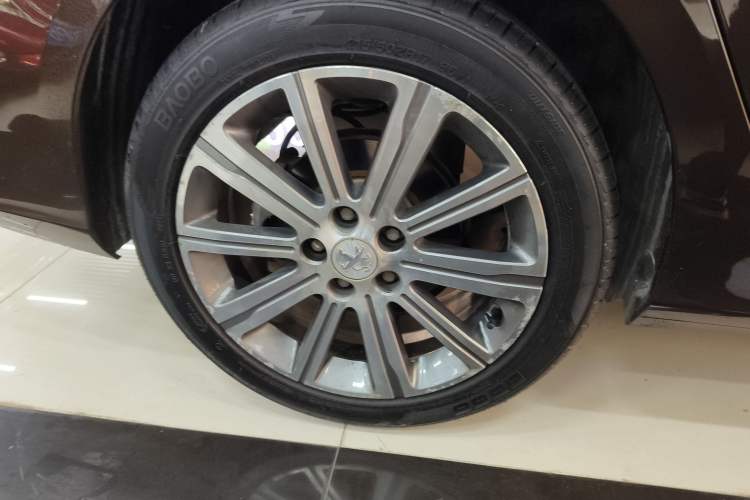 Used Peugeot 408 2018 350THP Automatic Luxury Edition Right Rear Wheel Hub