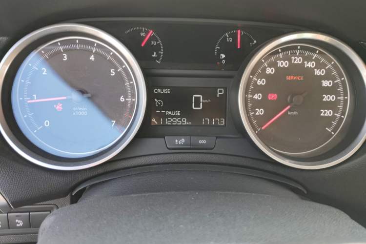 Used Peugeot 408 2018 Revised 350THP Automatic Luxury Edition Odometer Close Up