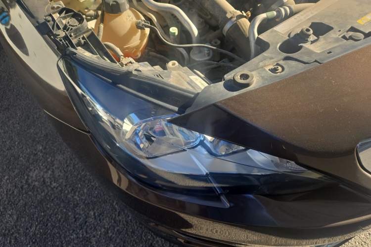 Used Peugeot 408 2018 Revised 350THP Automatic Luxury Edition Right Front Headlight